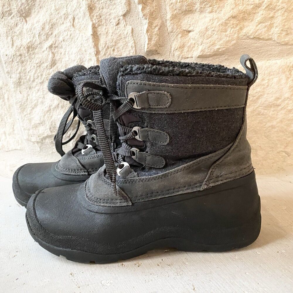 Quest ‎ 3M Thinsulate Snow Boots Women Size 8 Water Resistant Grey Winter